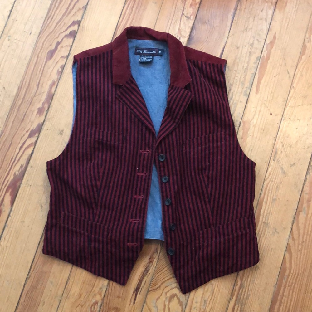 Corduroy collared vest - Picture 5 of 6